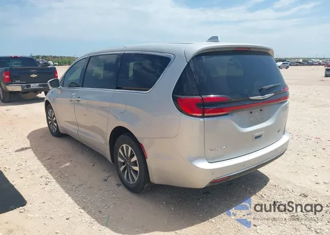 2022 Chrysler Pacifica Hybrid Touring L z USA, uszkodzony, nr VIN 2C4RC1L73NR151294